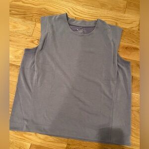 Athleta top